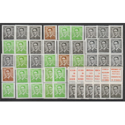 1970 - COB 1561/o** - All the combinations of the 2 booklets